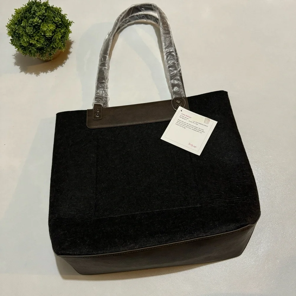 NWT Jewell By Thirty One Brushed Whisper Gray Felt Shopper‎ Tote Bag